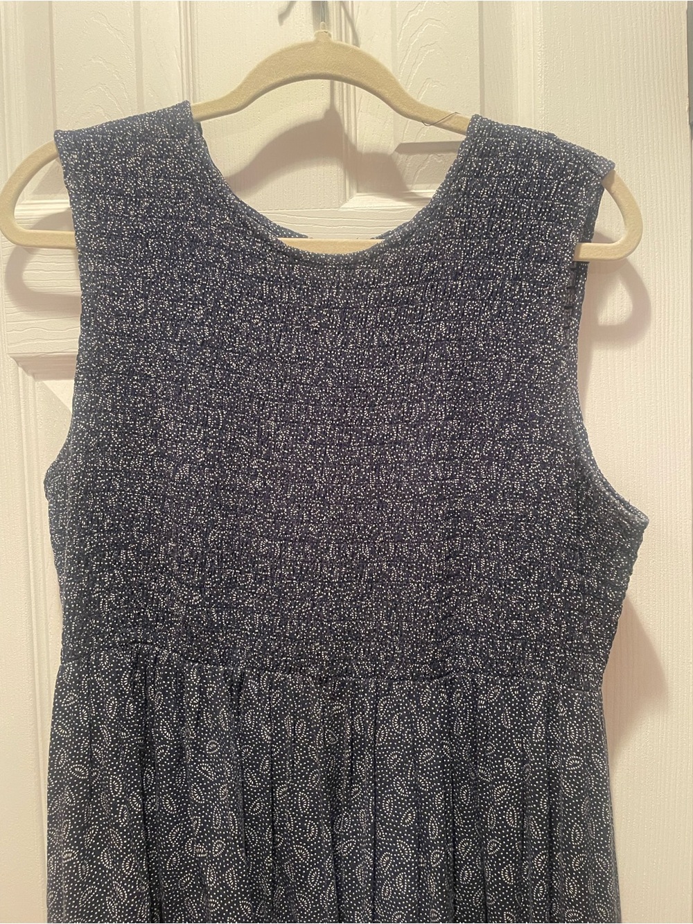 Treasure & Bond Sleeveless Smocked Midi Dress in Heathered Blue - Picture 5 of 8